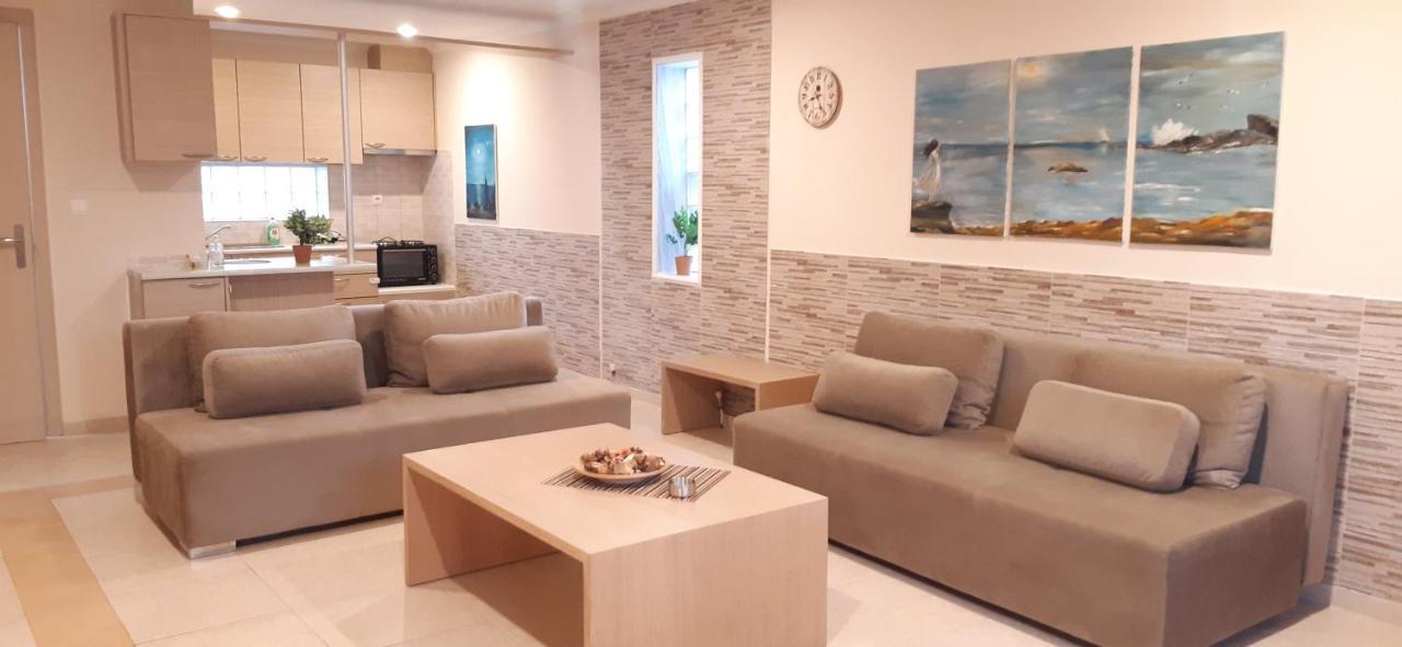 Villa Verano Аспровалта Екстериор снимка
